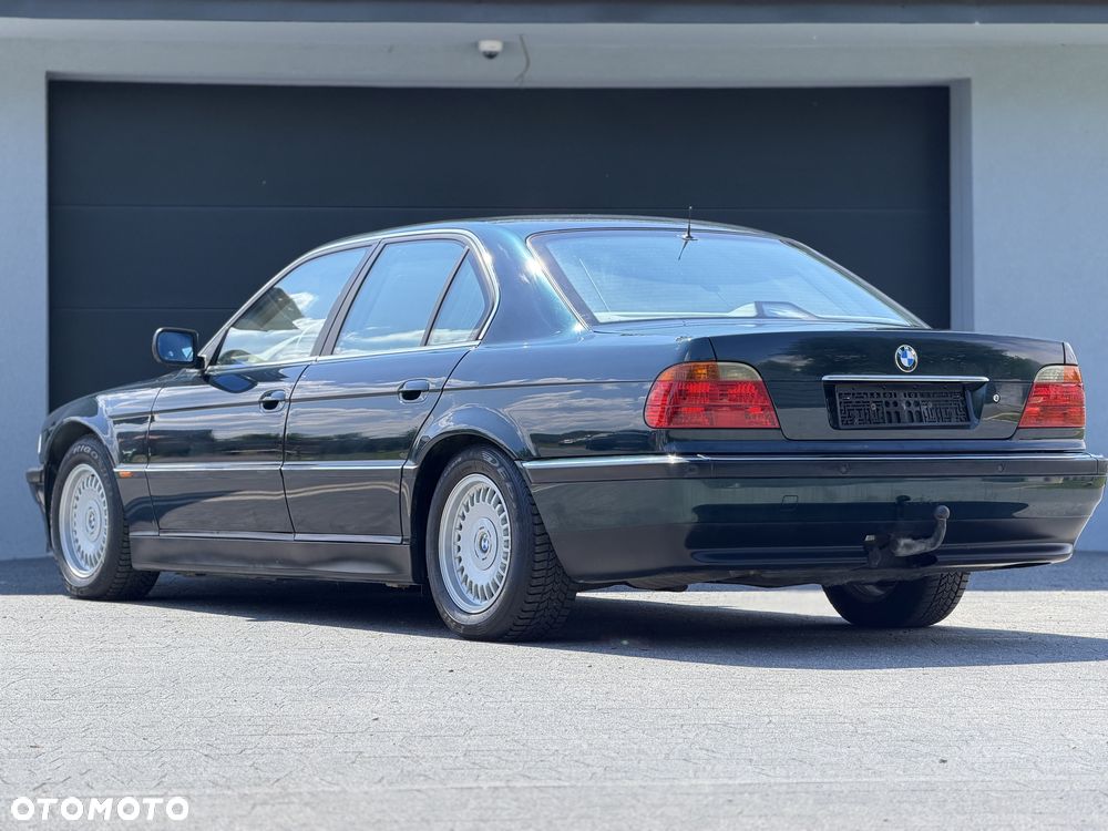 BMW Seria 7 - 4