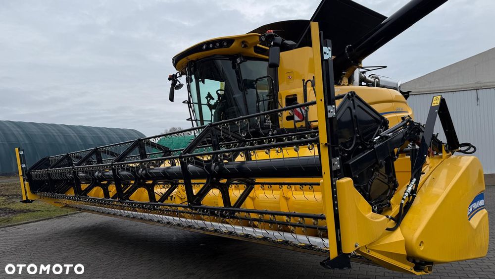 New Holland CR9.90 - 4