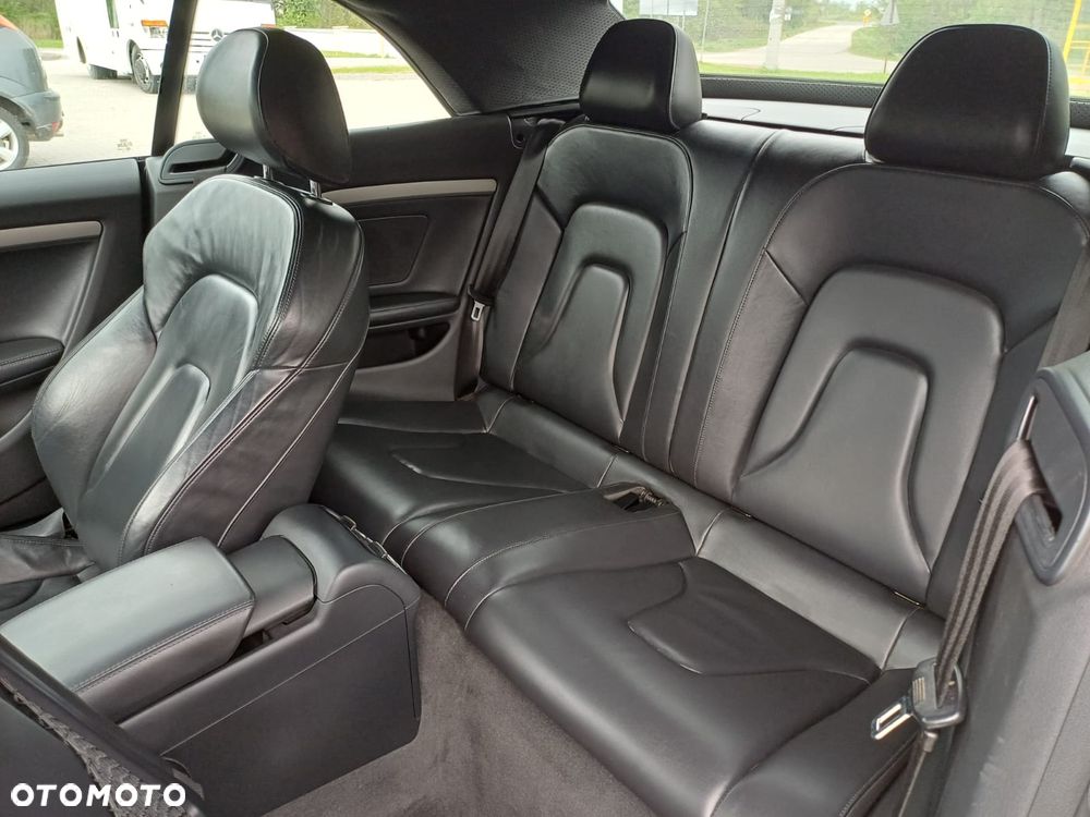 Audi A5 Cabrio 2.0 TDI DPF - 14