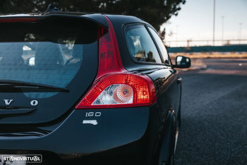 Volvo C30 1.6 D R-Design - 8