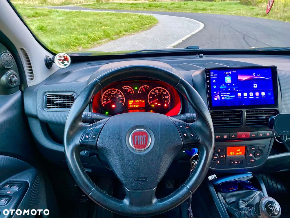 Fiat Doblo 1.4 T-Jet 16V Emotion - 9