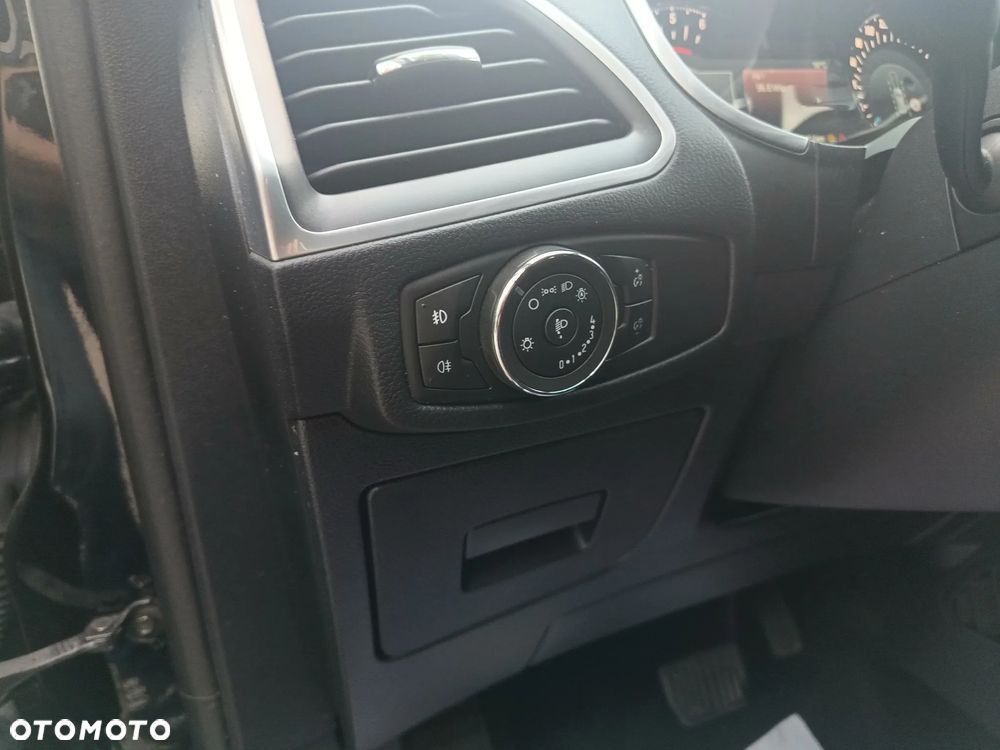 Ford S-Max 2.0 TDCi Titanium PowerShift - 26