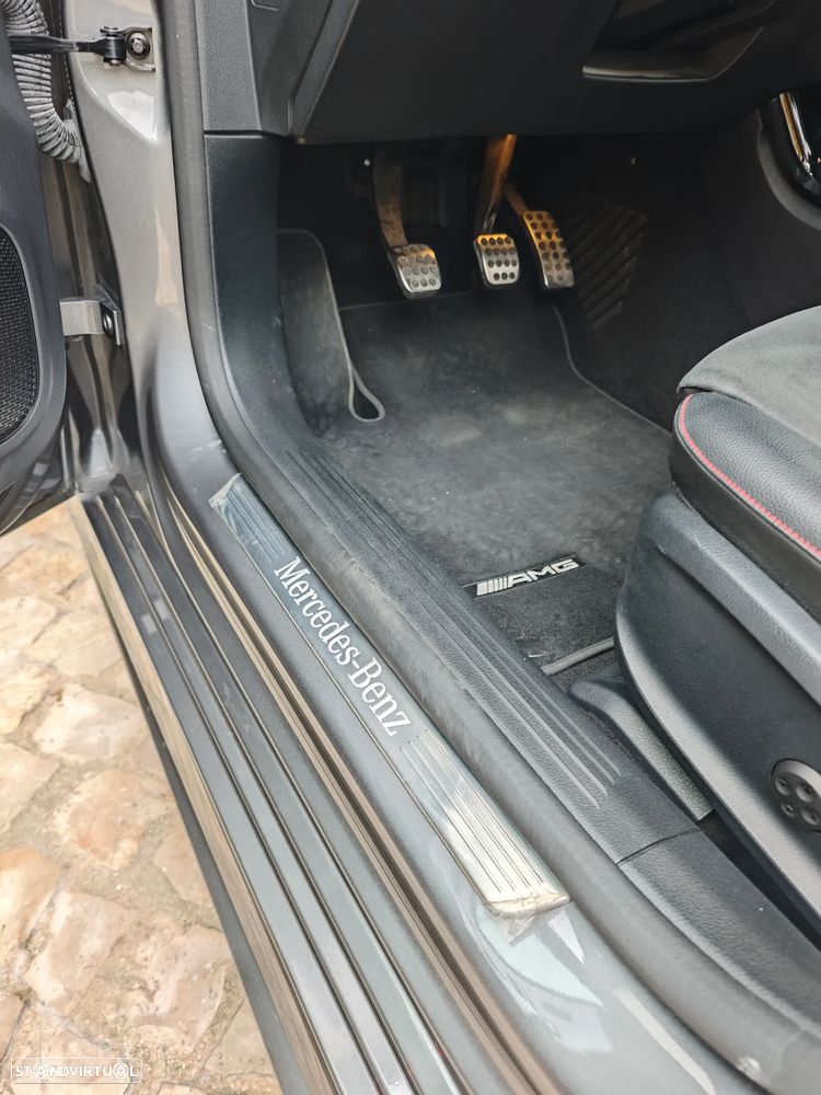 Mercedes-Benz A 200 Limousine AMG Line - 8