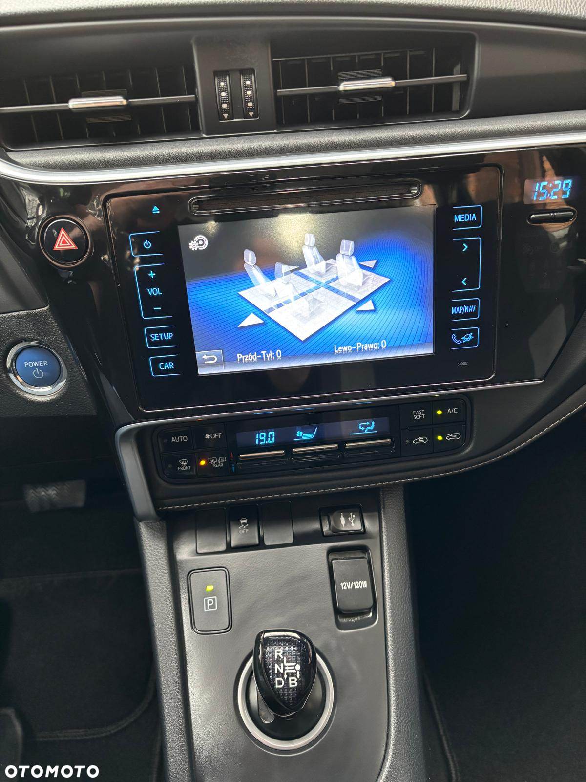 Toyota Auris 1.8 VVT-i Hybrid Automatik Comfort - 20