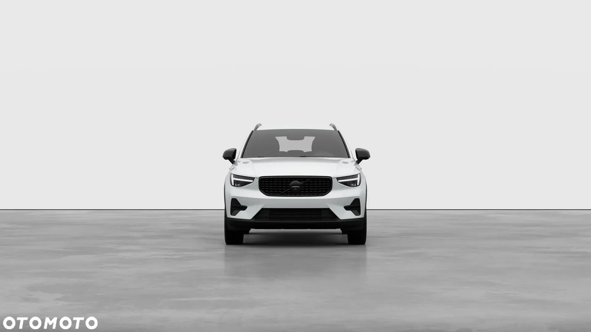 Volvo XC 40 B4 Plus Black Edition - 2