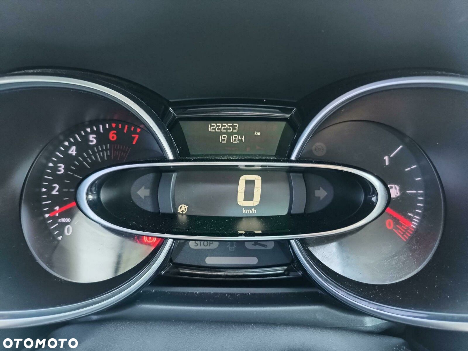 Renault Clio 0.9 Energy TCe Limited 2018 - 23