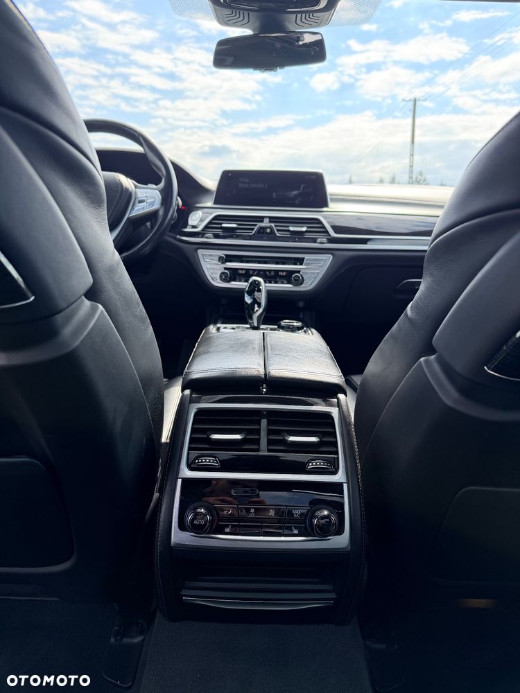 BMW Seria 7 740Li xDrive - 20