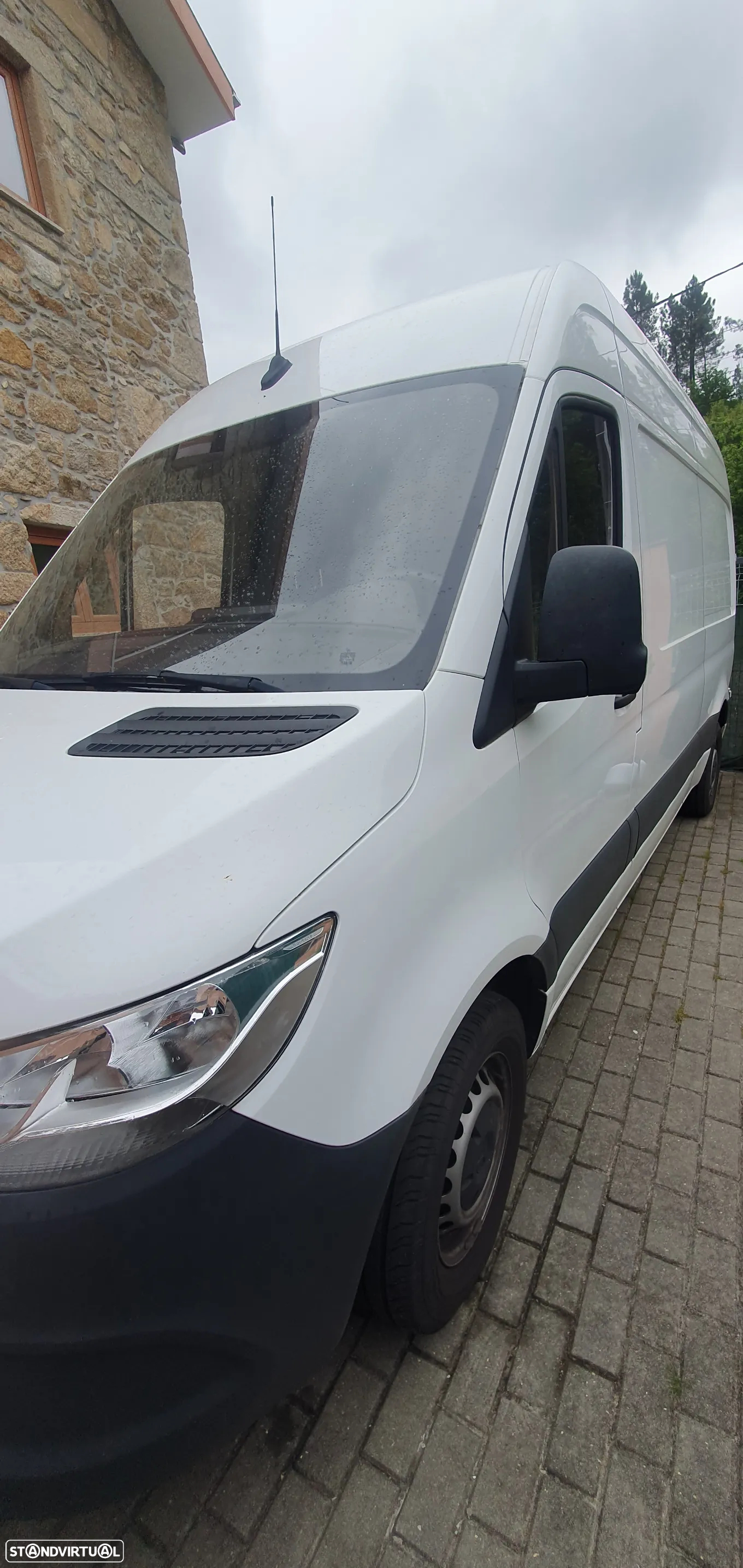 Mercedes-Benz Sprinter - 9