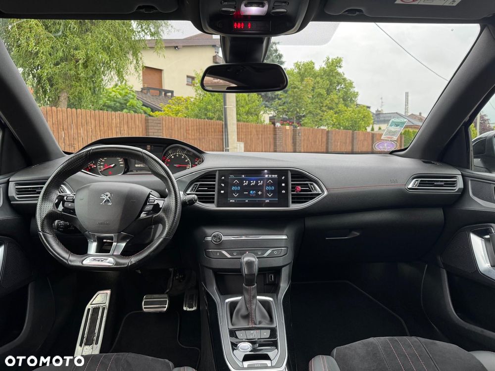 Peugeot 308 1.2 PureTech GPF GT Pack S&S EAT8 - 13