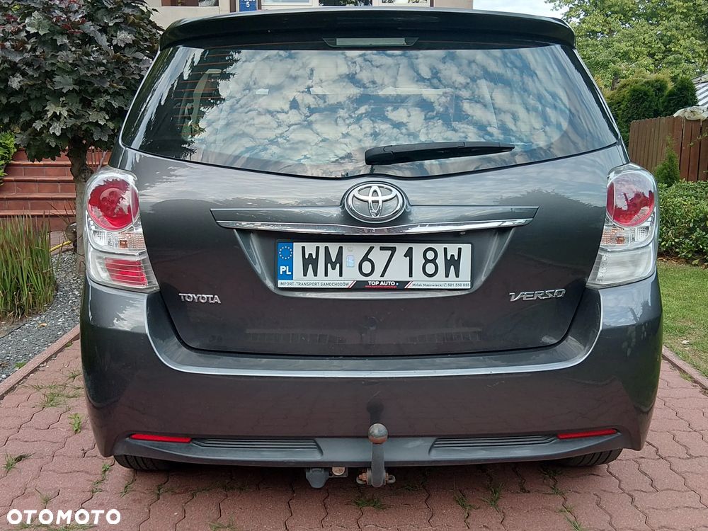 Toyota Verso - 23