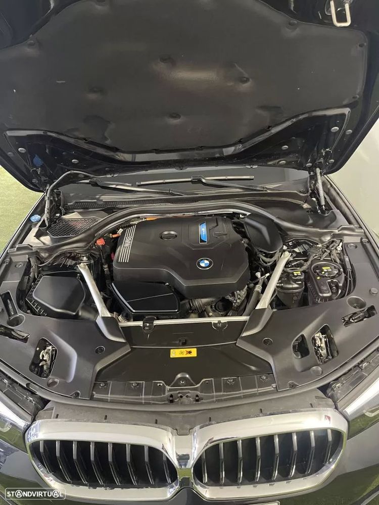 BMW 520 e - 38