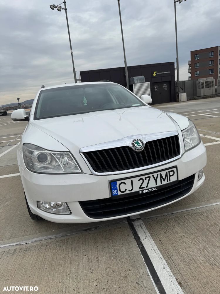 Skoda Octavia 2.0 TDI Ambiente - 1