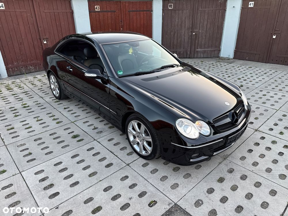 Mercedes-Benz CLK - 26