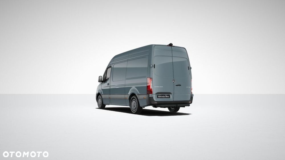 Mercedes-Benz Sprinter - 2