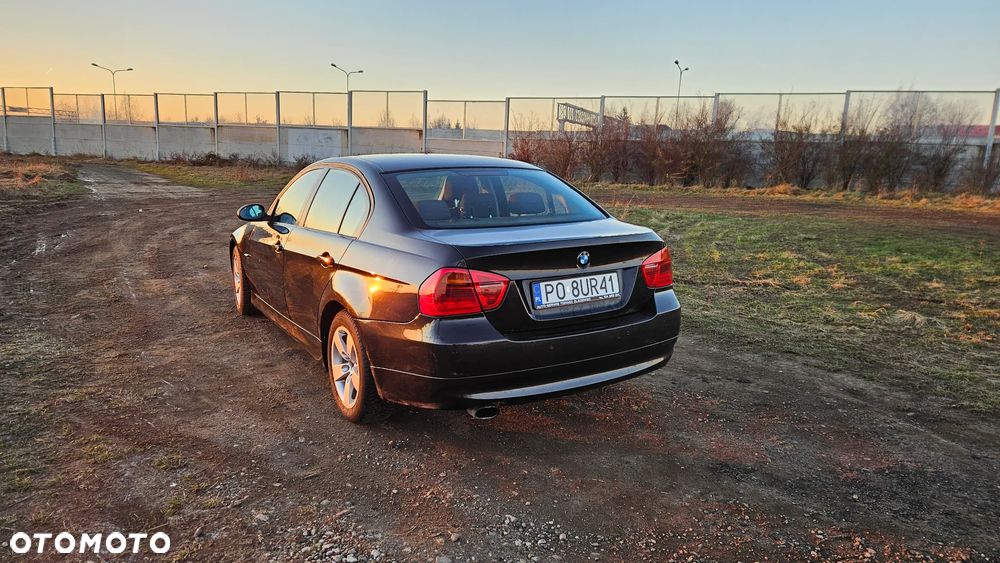 BMW Seria 3 320d - 8