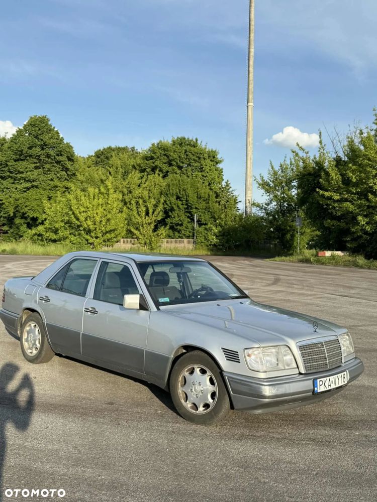 Mercedes-Benz Klasa E 250 D - 1
