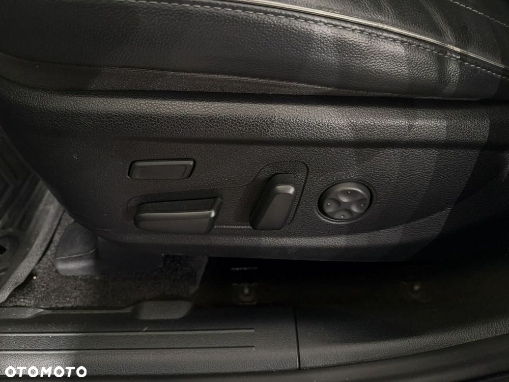 Hyundai Santa Fe - 14