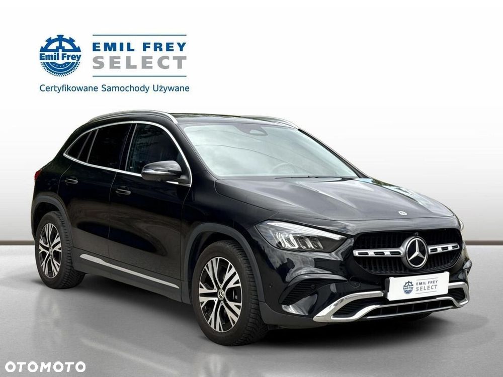 Mercedes-Benz GLA - 5