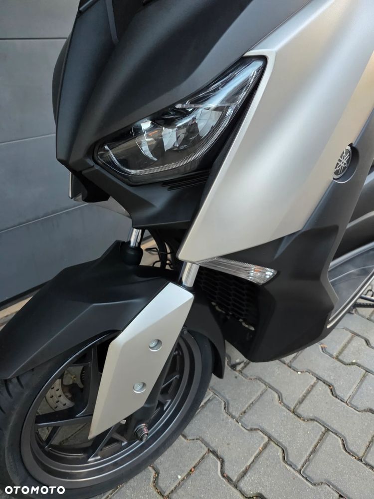 Yamaha X-max - 10