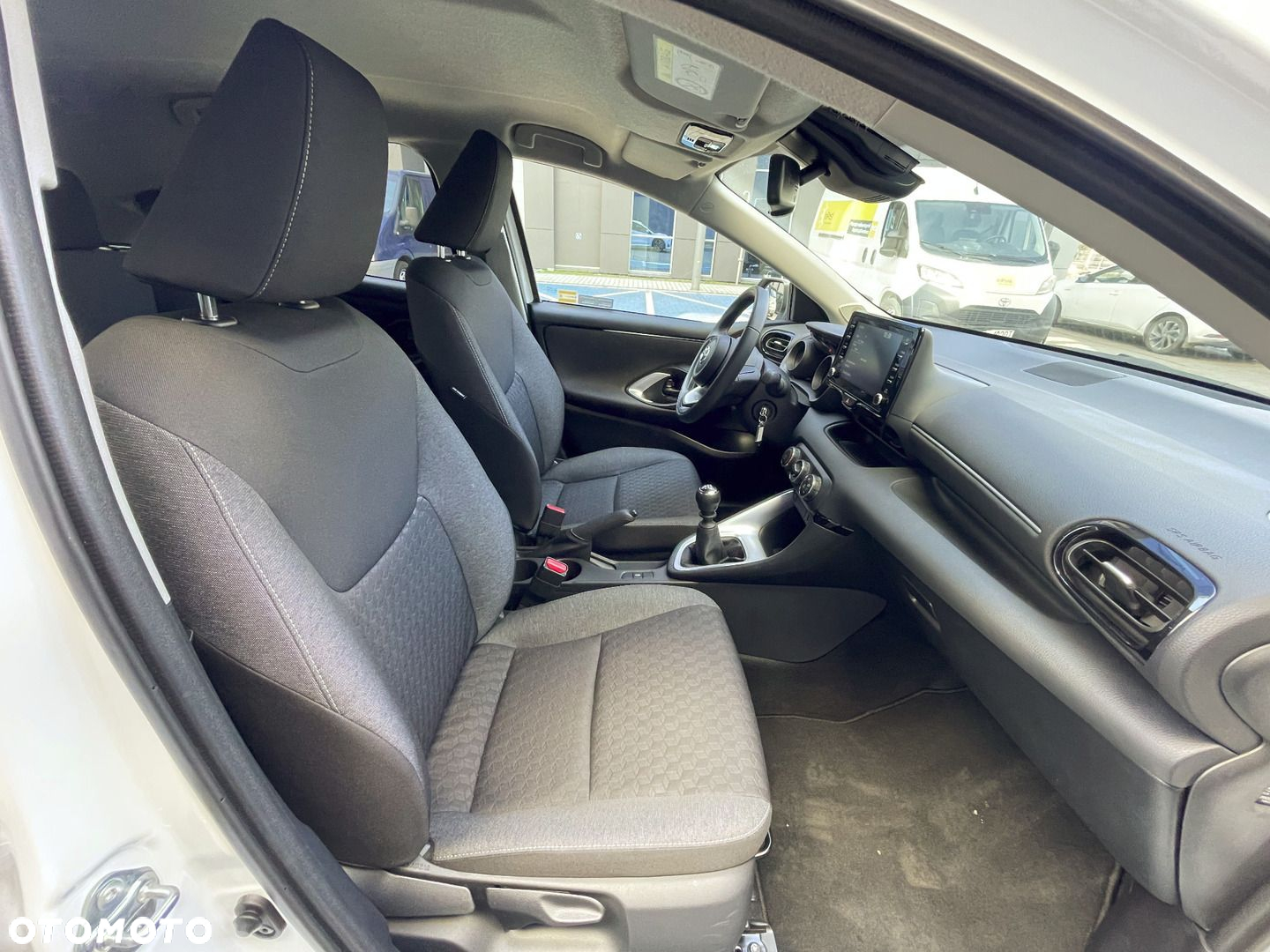 Toyota Yaris - 13