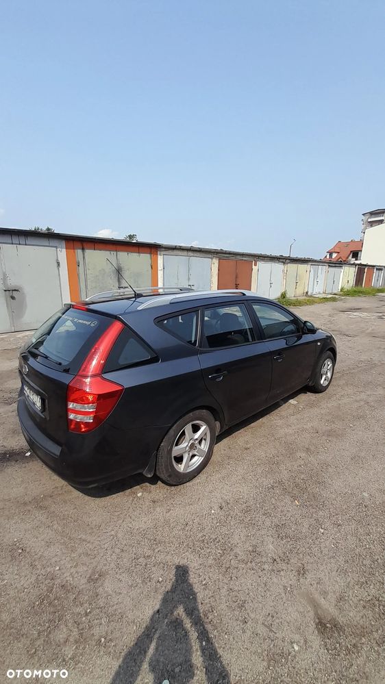 Kia Ceed - 6