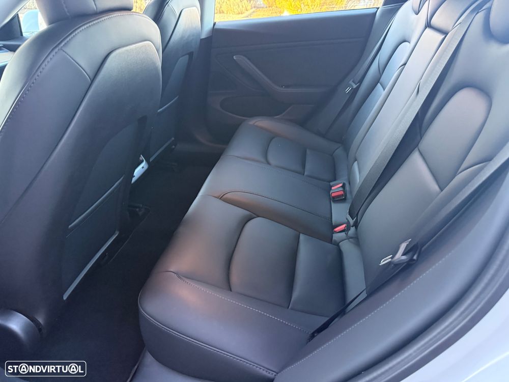Tesla Model 3 AWD Dual Motor Performance - 17