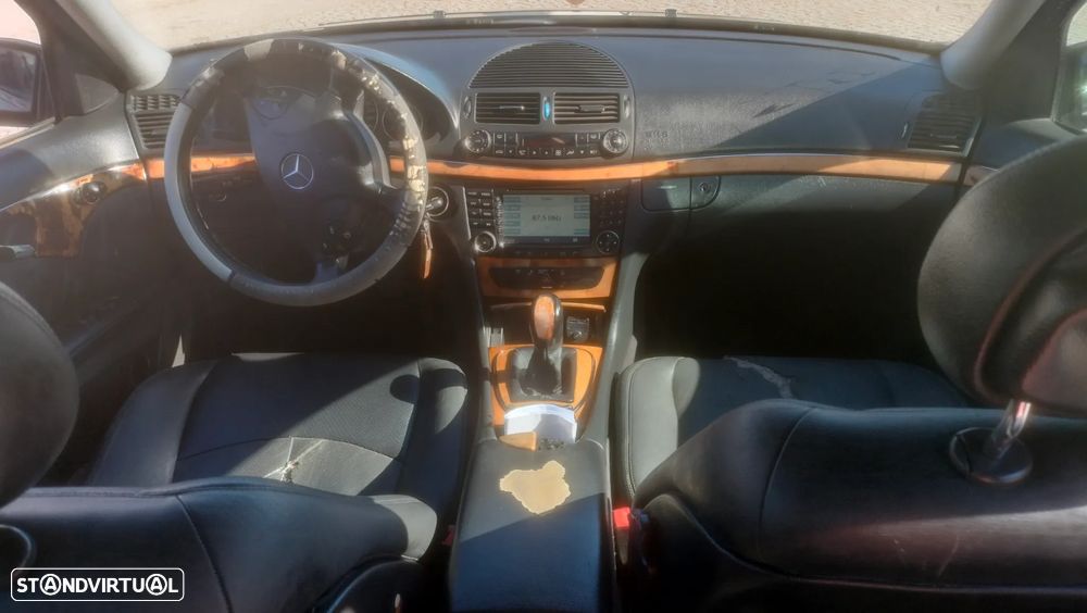 Mercedes-Benz E 270 CDi Elegance - 4