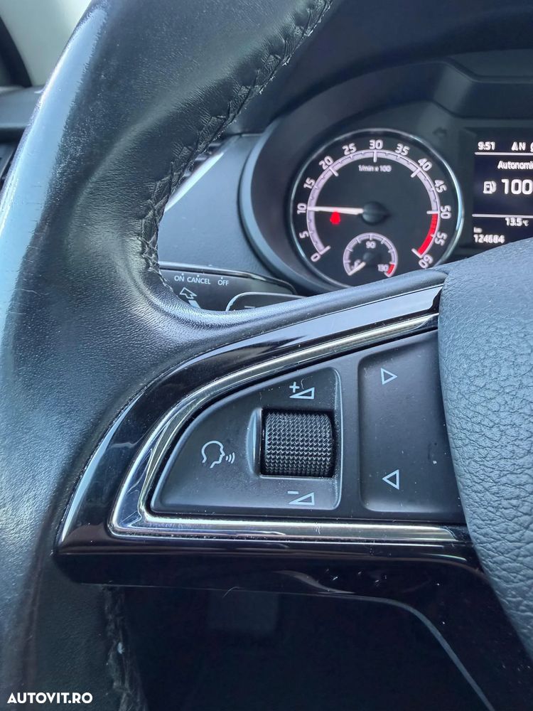 Skoda Octavia 2.0 TDI DSG Style - 12