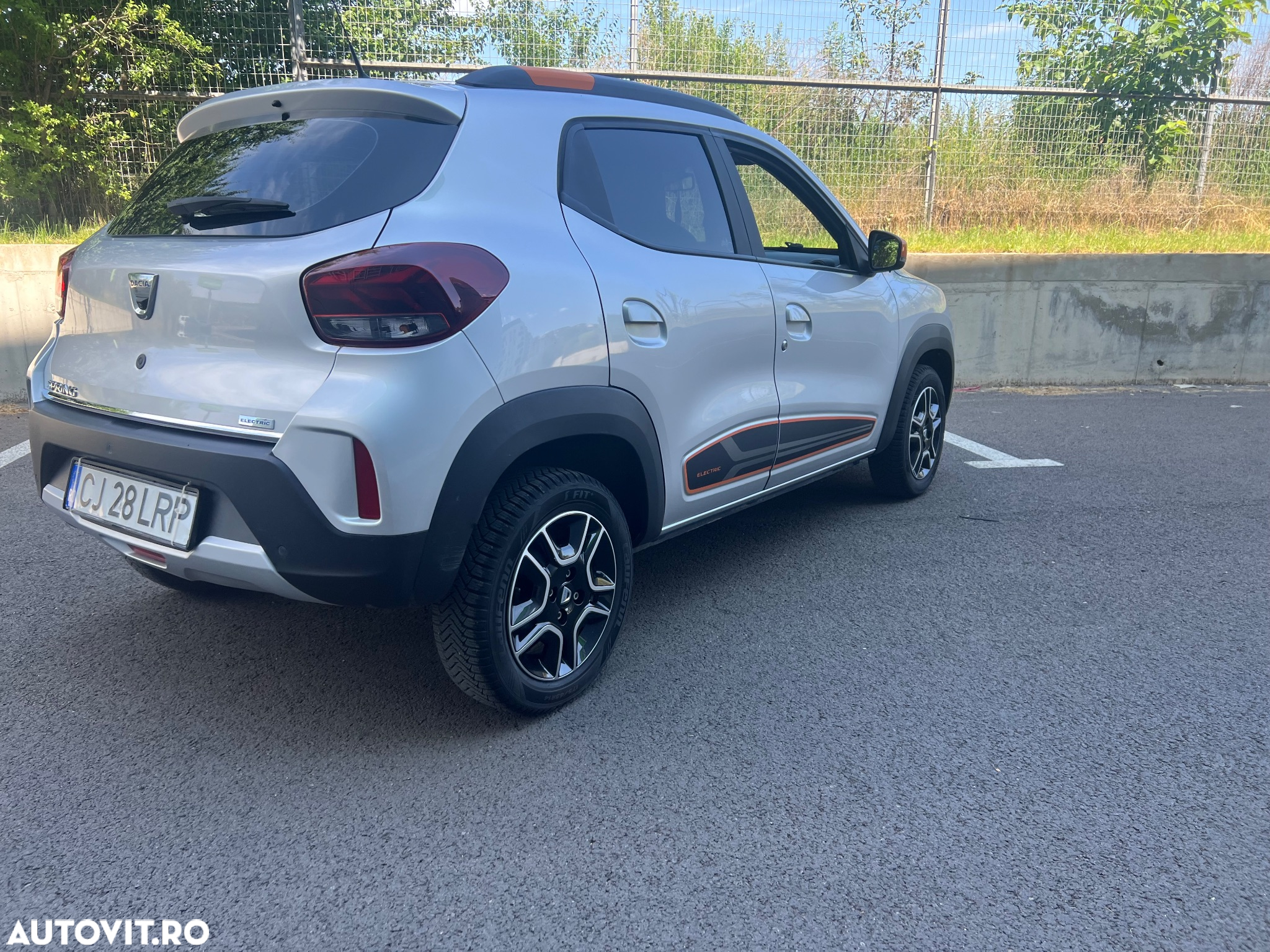 Dacia Spring - 5