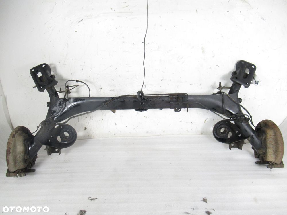 BELKA TYŁ PEUGEOT 3008 - 4