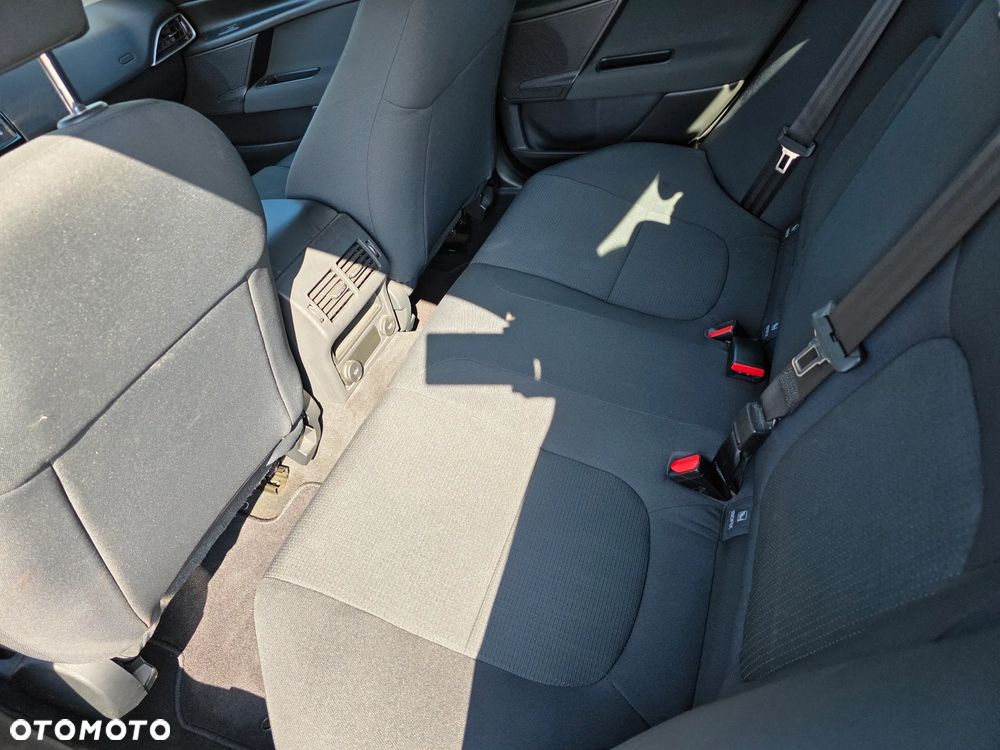 Jaguar XE E-Performance Pure - 36