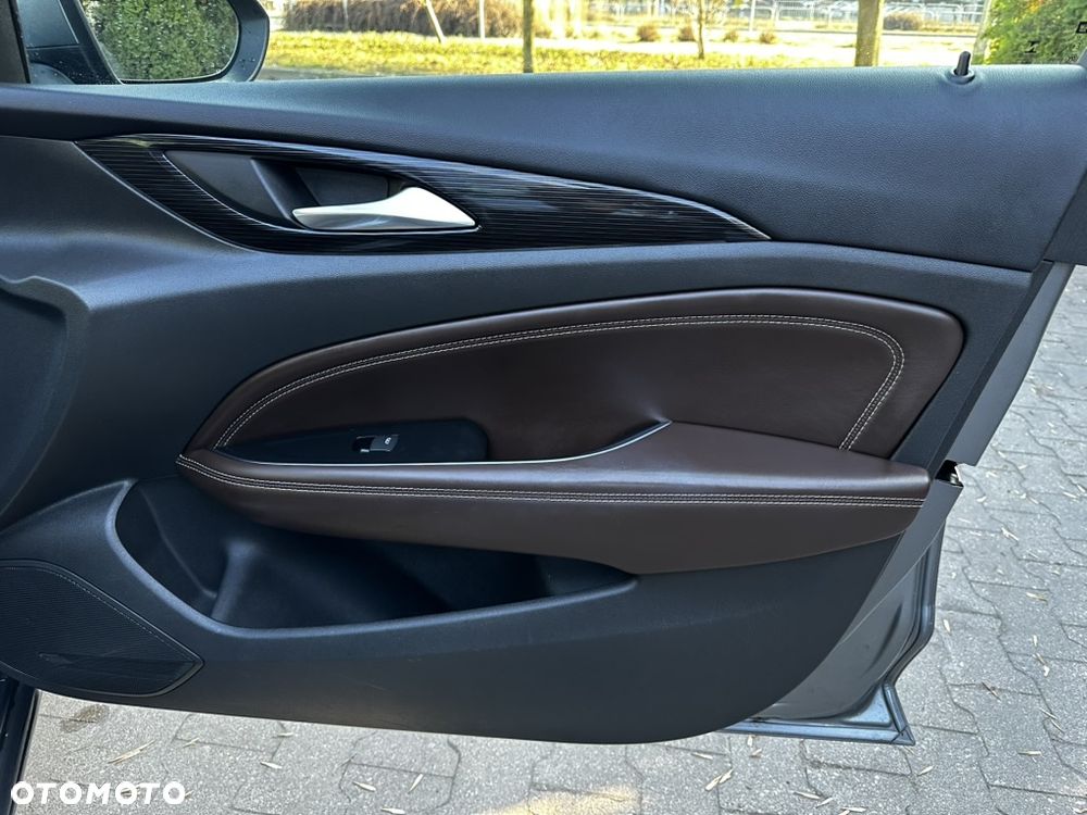 Opel Insignia 2.0 CDTI Elite S&S - 30