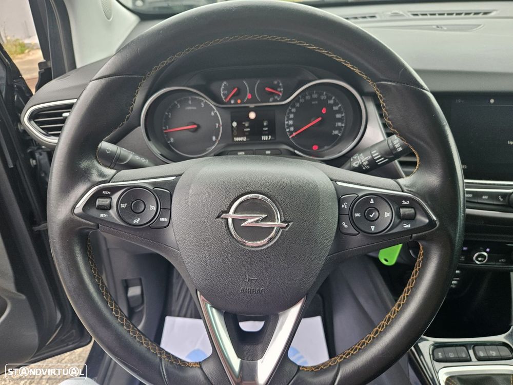 Opel Crossland X 1.2 T Innovation - 17