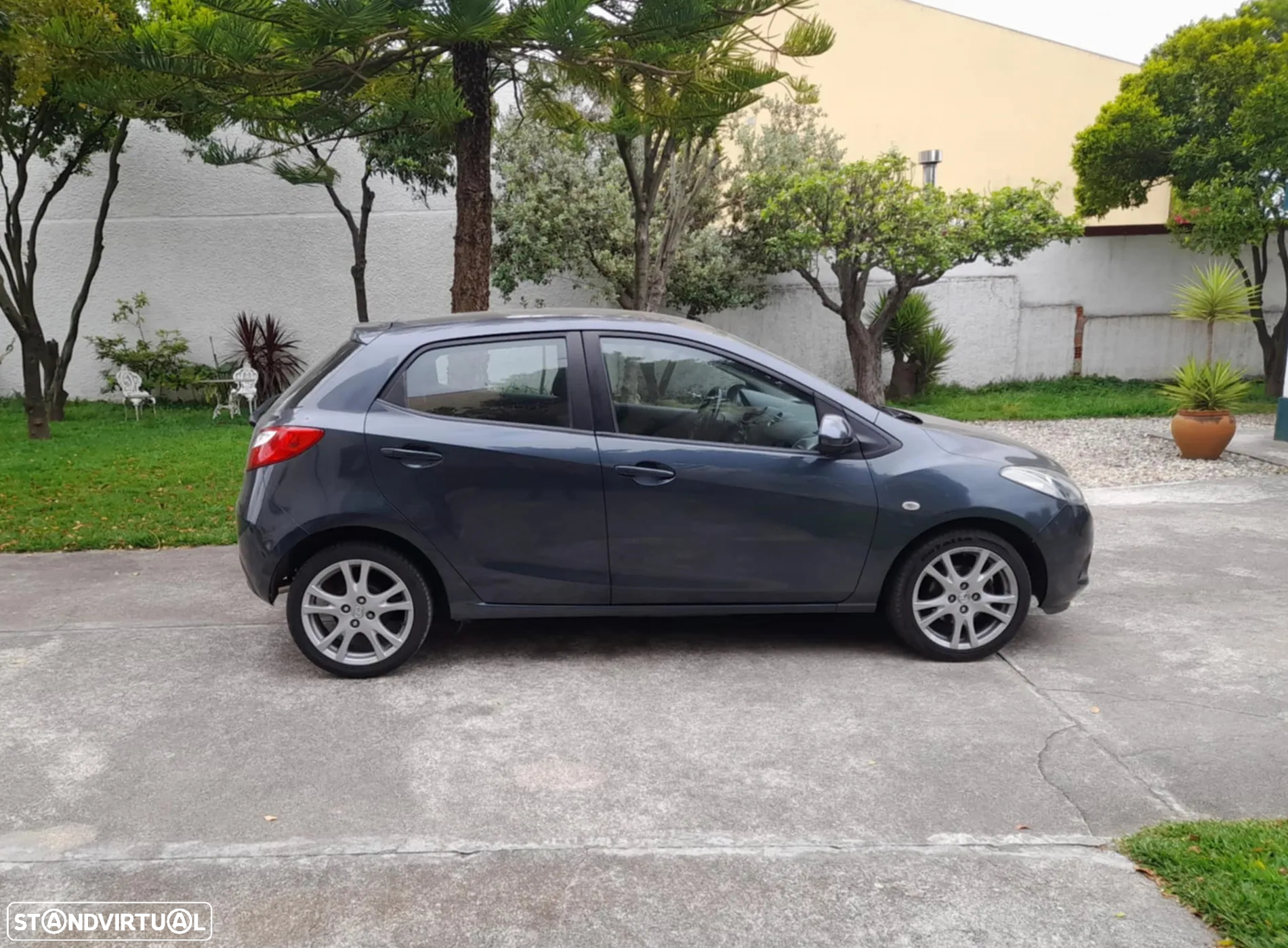 Mazda 2 1.3 MZR Sport - 8