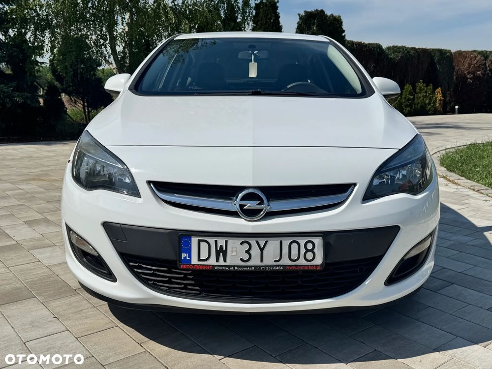 Opel Astra 1.4 T EU6 - 10