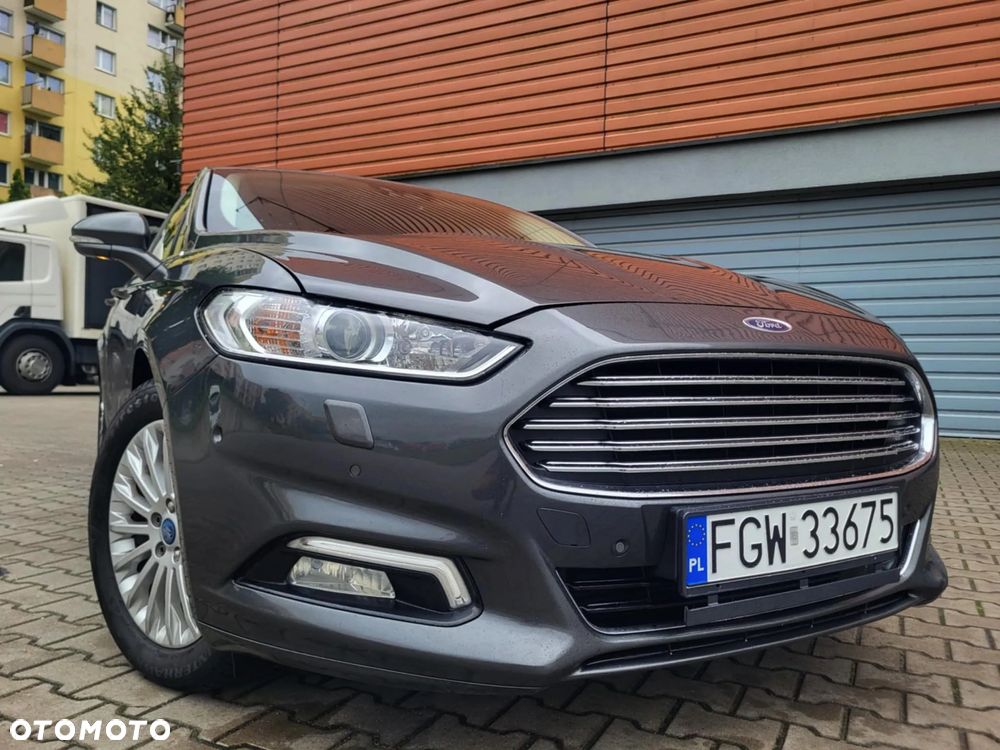 Ford Mondeo 2.0 TDCi Bi-Turbo PowerShift-Aut Titanium - 2