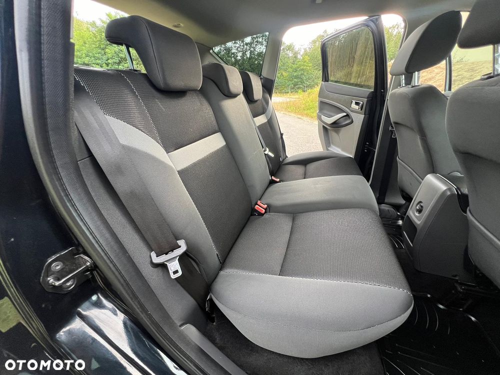Ford Kuga 2.0 TDCi Titanium - 27