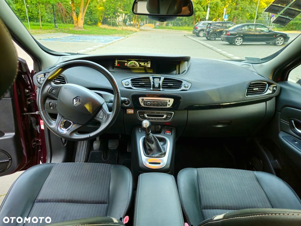 Renault Grand Scenic dCi 160 Bose Edition - 19