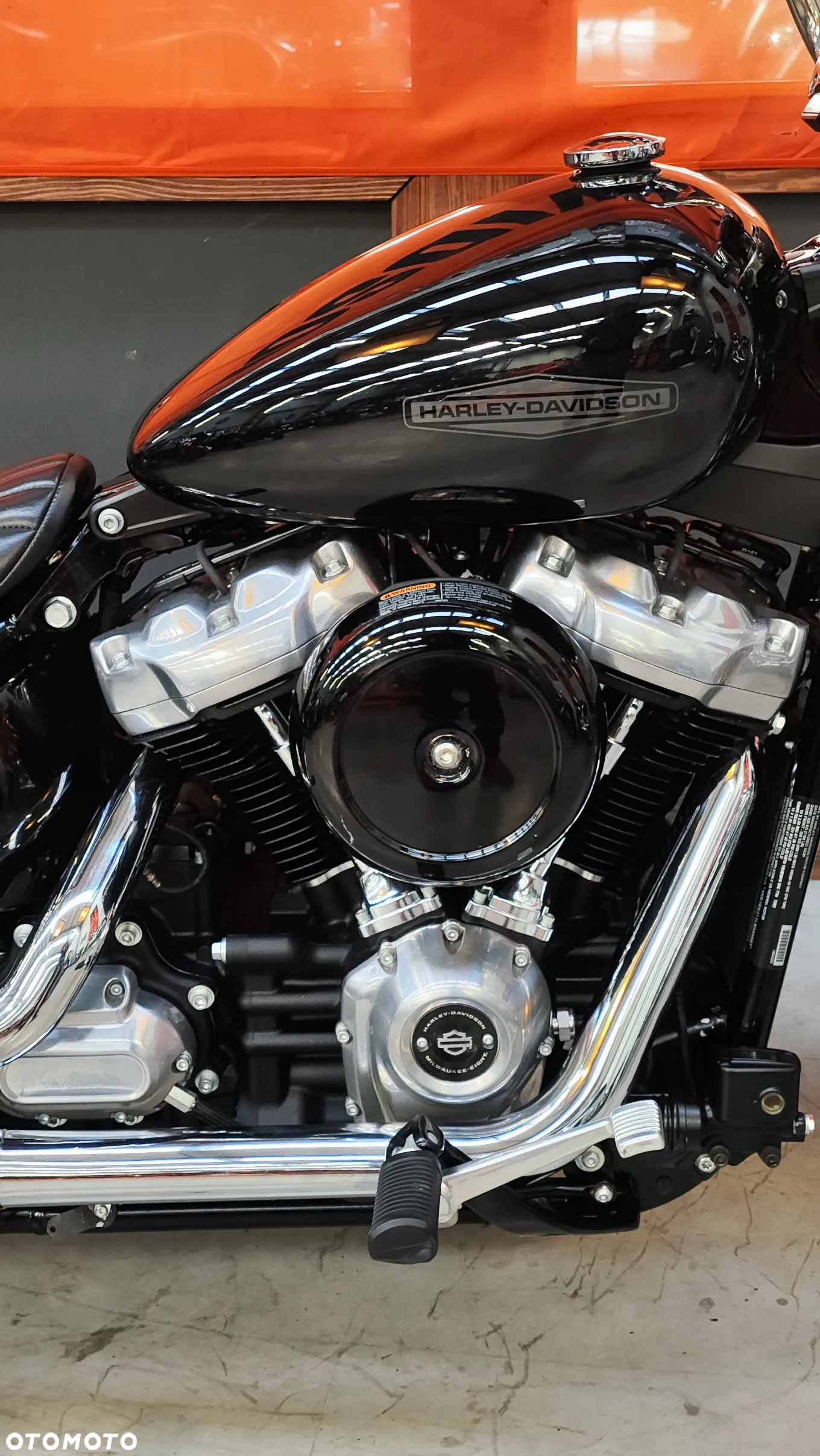 Harley-Davidson Softail Standard - 25
