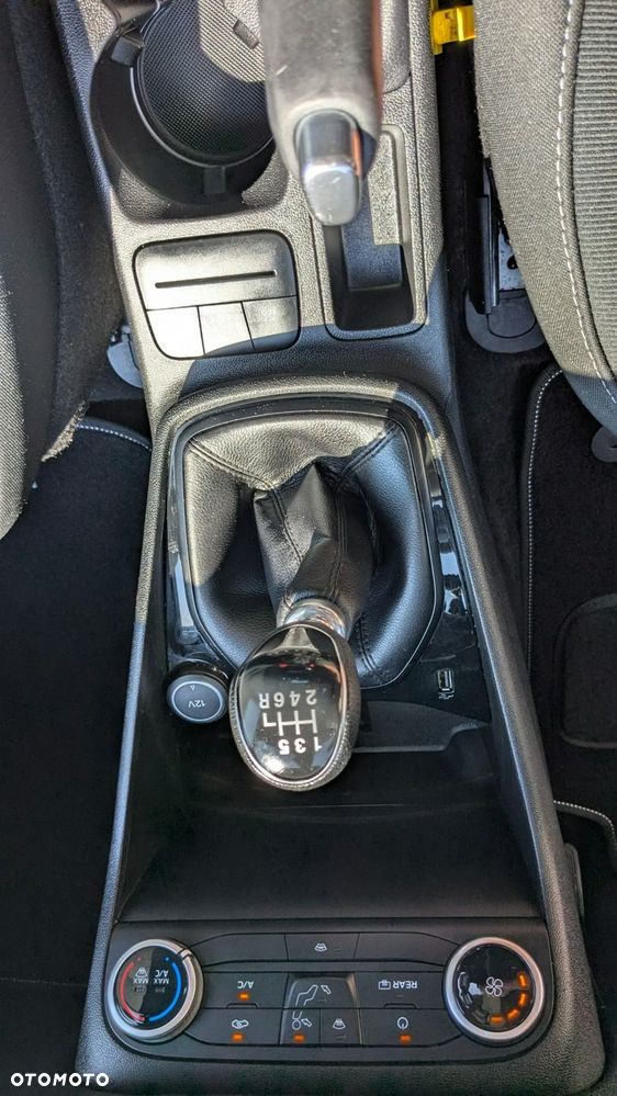 Ford Fiesta 1.0 EcoBoost S&S ACTIVE - 31