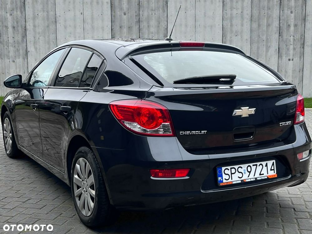 Chevrolet Cruze 1.6 LT - 5