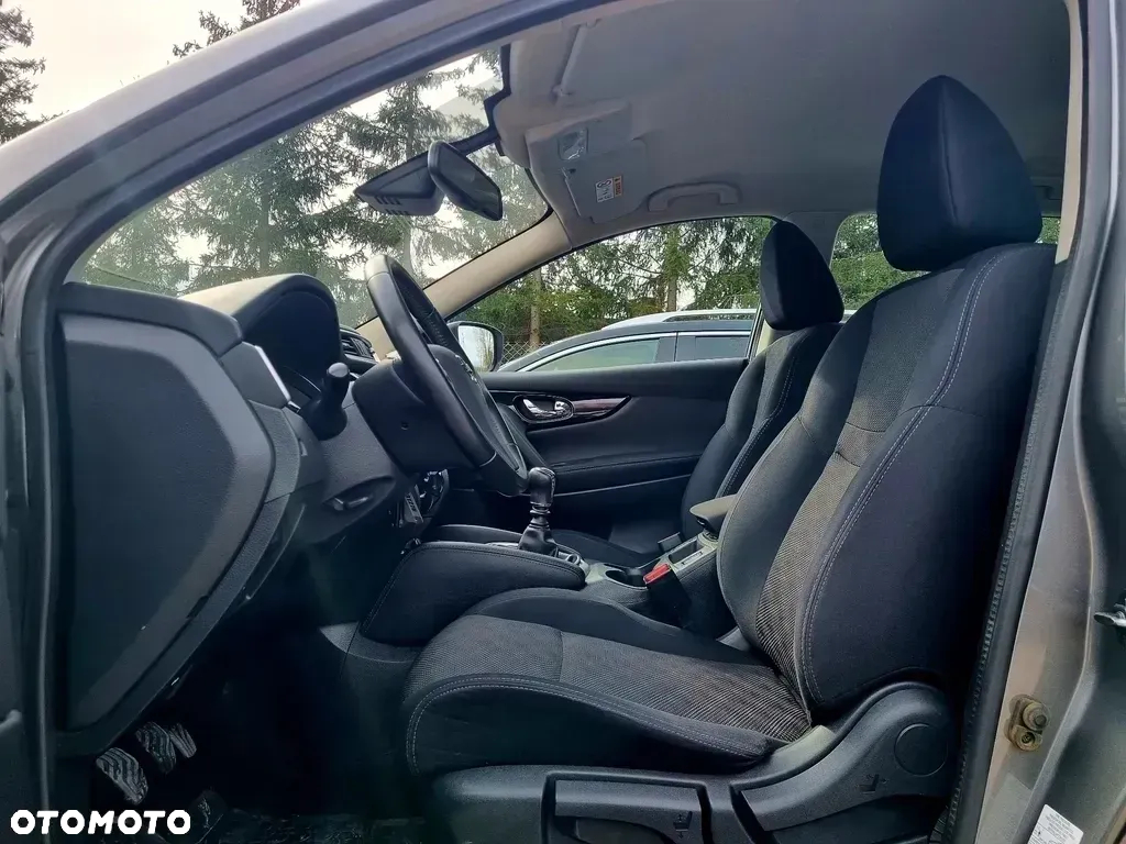 Nissan Qashqai 1.5 dCi Tekna - 9
