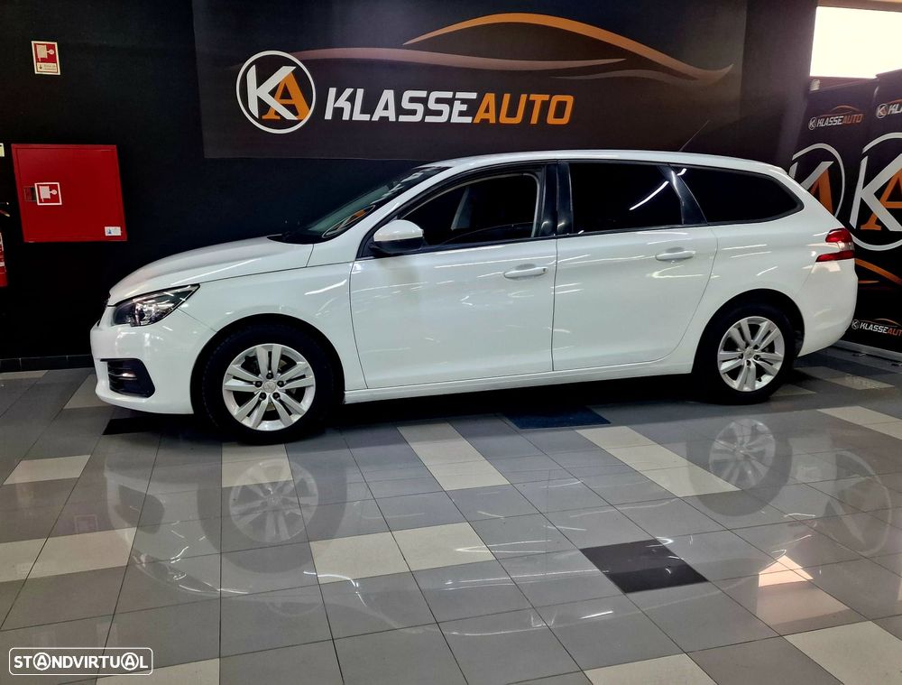 Peugeot 308 SW BlueHDi 130 Stop & Start Allure Pack - 2