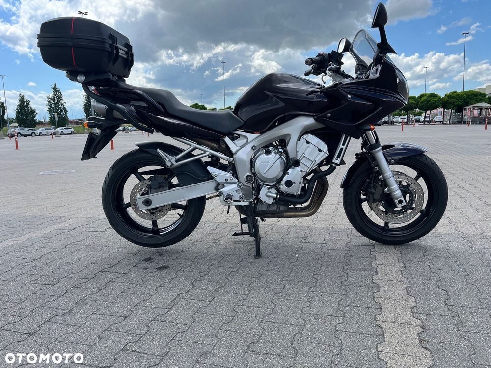 Yamaha FZ6 - 6