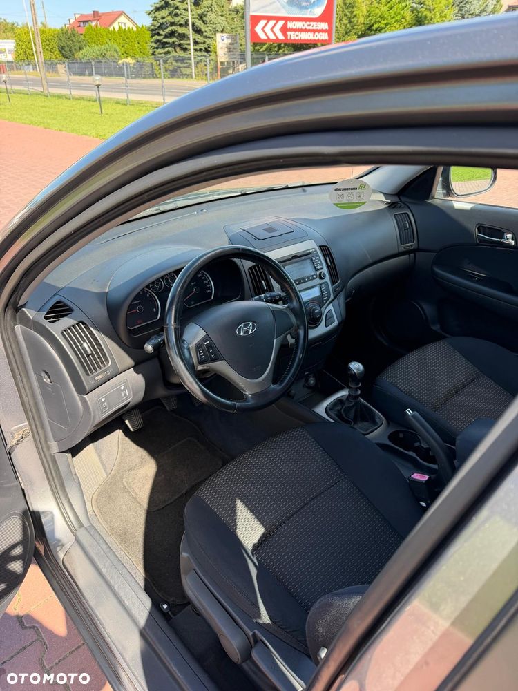 Hyundai i30 1.6 blue Comfort - 8