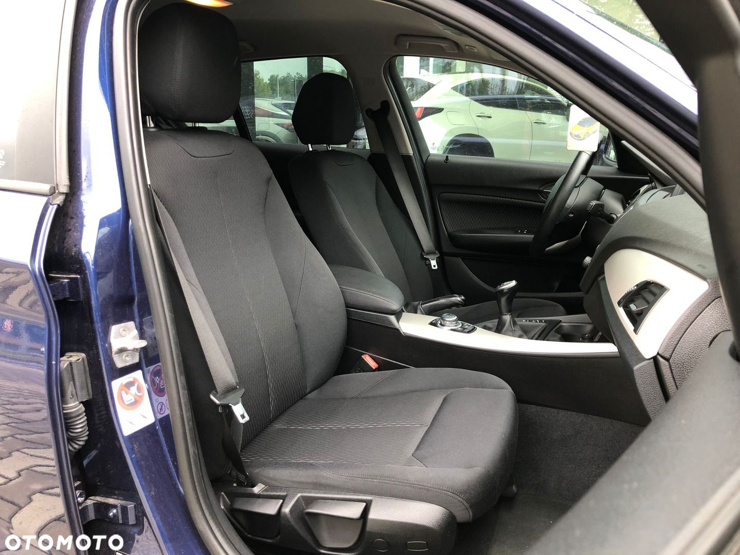 BMW Seria 1 118d - 24