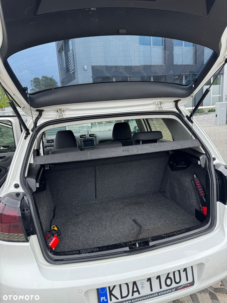Volkswagen Golf 1.6 TDI Comfortline - 9