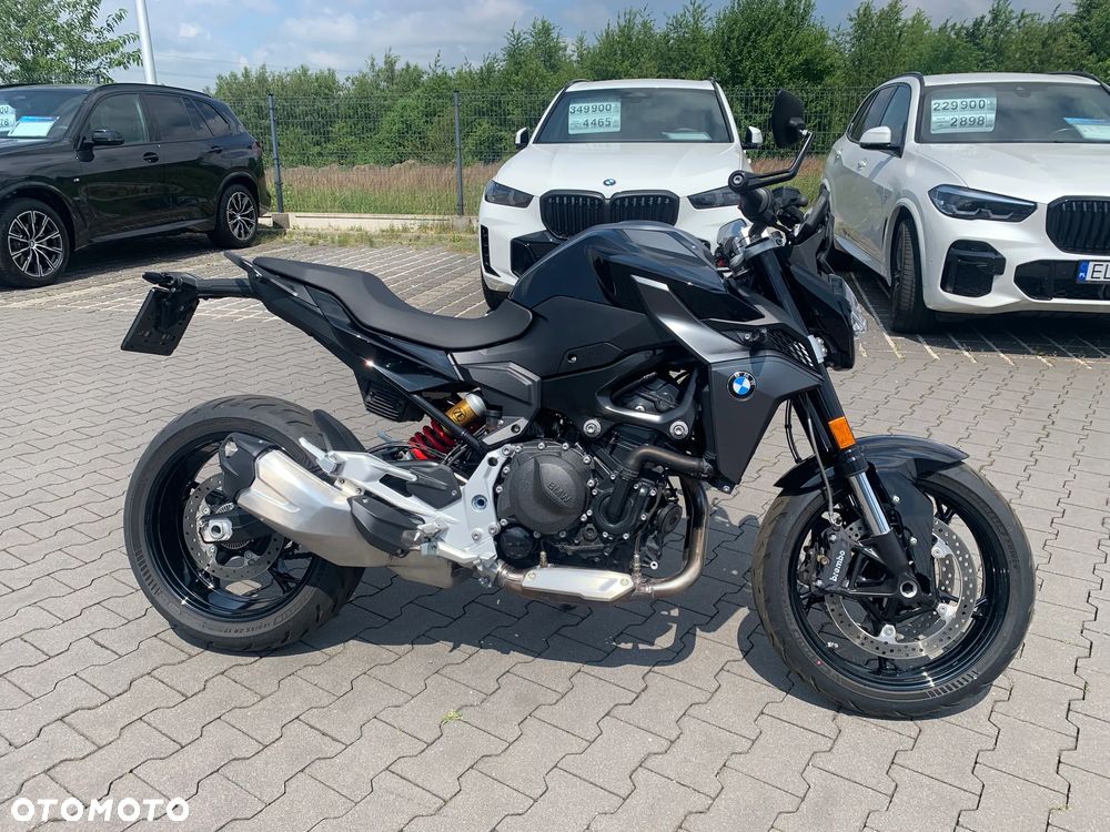 BMW F - 3