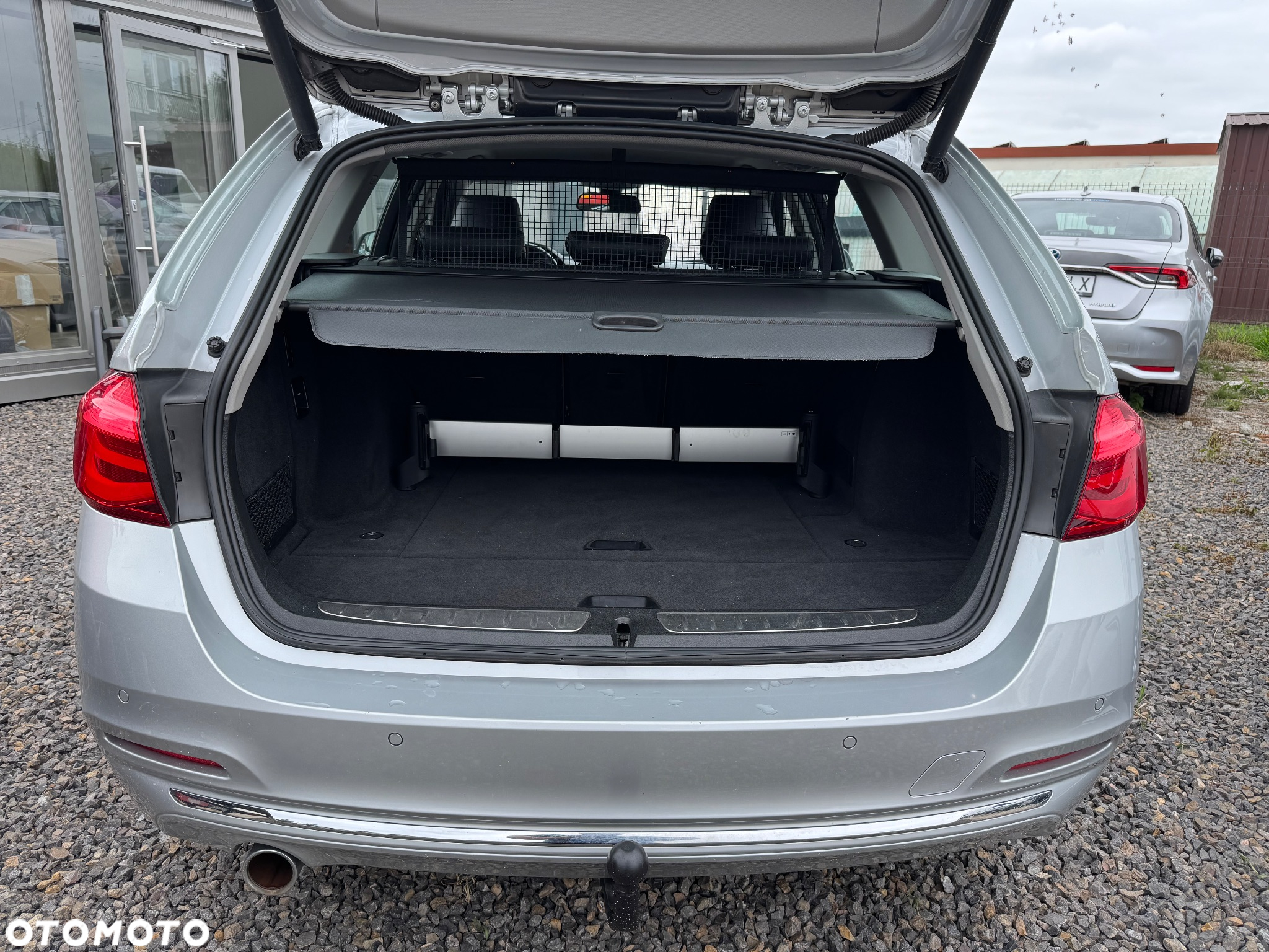 BMW Seria 3 316d Luxury Line - 12