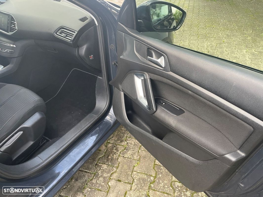 Peugeot 308 SW - 19